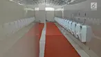 Penampakan toilet di Rest Area Km 228A Tol Kanci-Pejagan, Cirebon, Jawa Barat, Sabtu (1/6/2019). Rest area ini memiliki 308 toilet dan fasilitas lainnya seperti masjid, rumah makan, dan lain-lainnya. (Liputan6.com/Herman Zakharia)