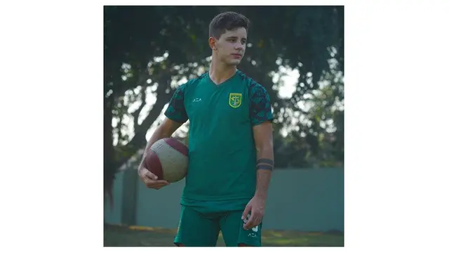 6 Potret Bruno Moreira saat Latihan dengan Persebaya, Siap Hadapi BRI Liga 1
