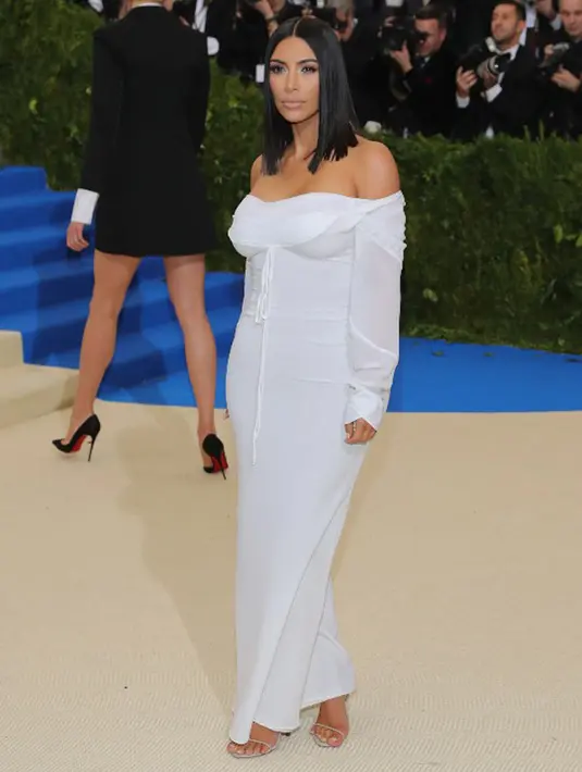 Melansir US Magazine (4//2017), dalam sebuah acara Kim menceritakan kronologi kejadian perampokan yang menimpanya di Paris beberapa bulan silam. Ia pun mengatakan, sejak saat itu ia tidak bisa mudah percaya dengan siapapun. (AFP/Bintang.com)