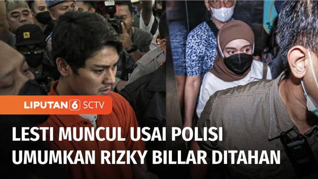 Polisi menetapkan dan menahan Rizky Billar menjadi tersangka kasus kekerasan dalam rumah tangga. Mengejutkannya, pedangdut Lesti Kejora yang merupakan korban KDRT, muncul di Mapolres Metro Jakarta Selatan, tidak lama setelah polisi mengumumkan suamin...