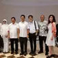 Deretan dokter-dokter ternama seperti Sonia Wibisono, Boyke Dian Nugraha, Lula Kamal, dan masih banyak lagi, mendapat dukungan dari Menteri Kesehatan Budi Gunadi Sadikin untuk nyanyi bareng lagu Indonesia Sehat. (Dok. IST)