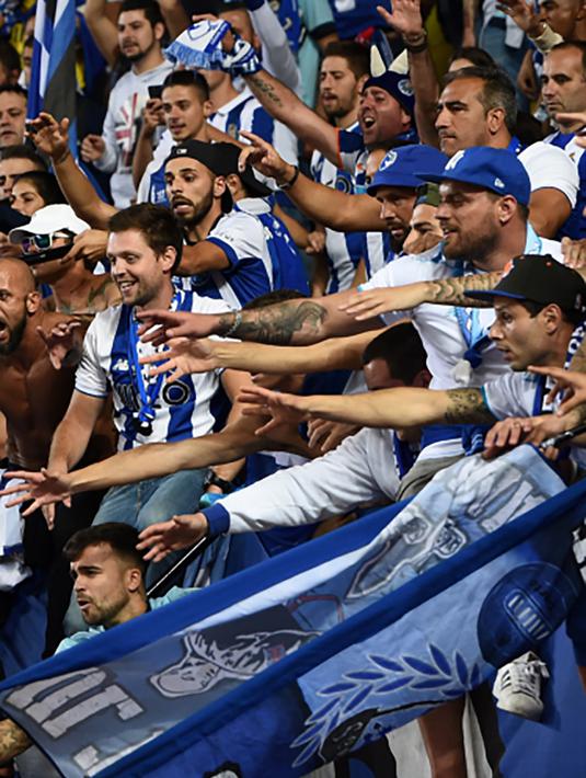 Porto menjadi tempat penjualan favorit dikarenakan harga pemain yang masih murah. Porto pernah memiliki pemain kualitas wahid seperti James Rodriguez, Andre Silva dan Falcao. (AFP/Christine Poujoulat)