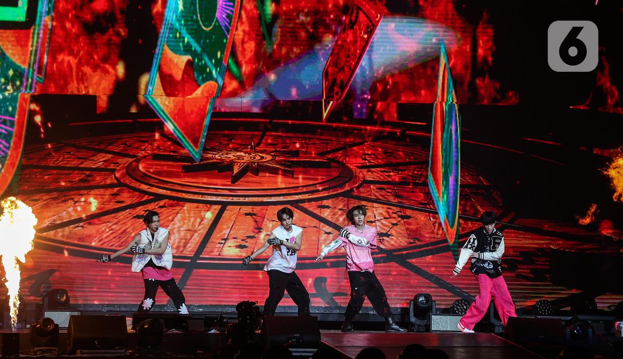 "Aku akan banyak melakukan istirahat, dan bertemu kalian lagi dalam keadaan sehat," Kun mengakhiri. (Liputan6.com/Johan Tallo)