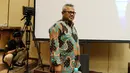 Ketua KPU Arief Budiman mengikuti Rapat Dengar Pendapat dengan Komisi II DPR di Kompleks Parlemen, Senayan, Jakarta, Senin (2/4). Rapat tersebut membahas peraturan KPU terkait daerah pemilihan. (Liputan6.com/Johan Tallo)