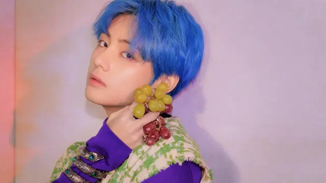 rambut biru