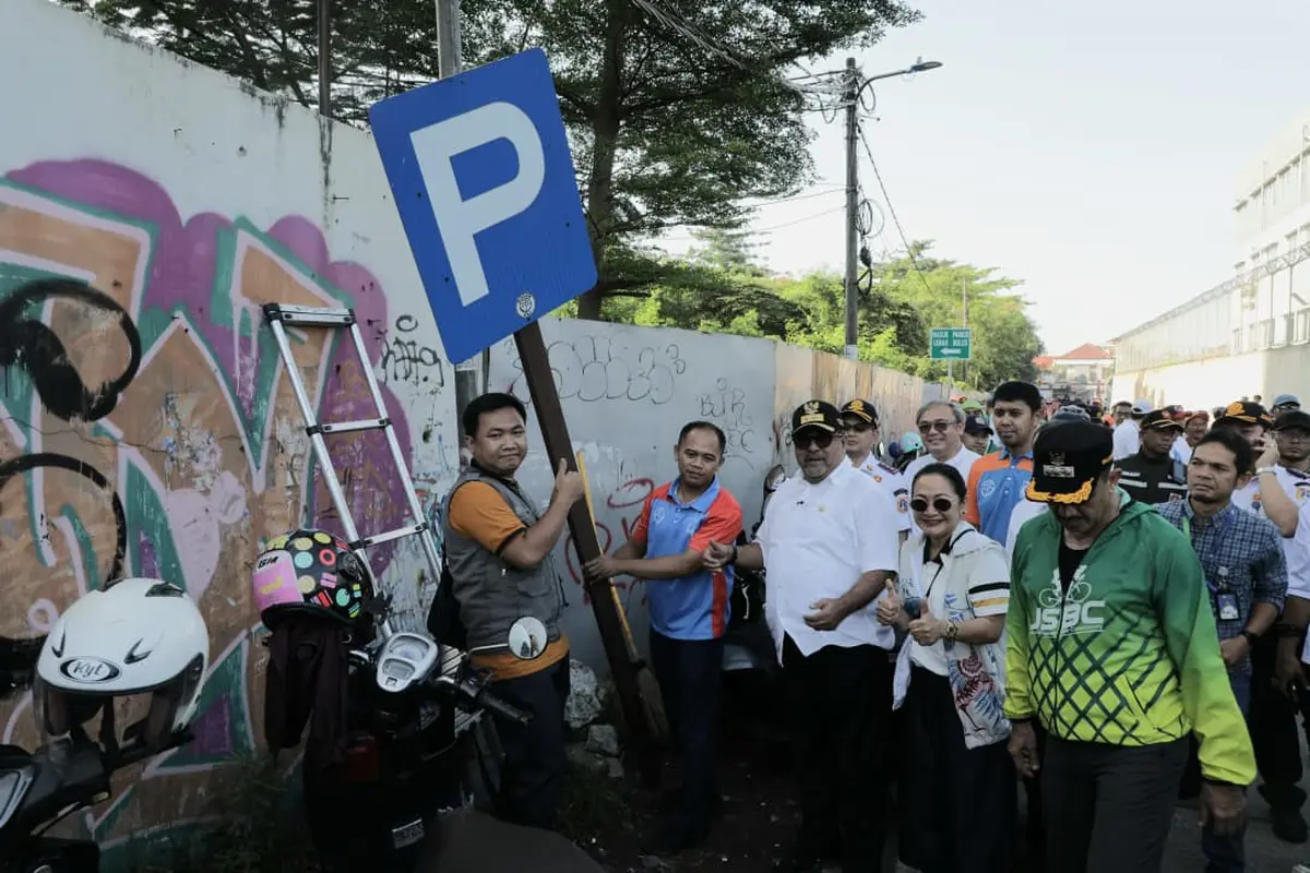 Parkir Liar Lebak Bulus Ditertibkan, Rano Karno Imbau Warga Pindah Ke Lahan Resmi