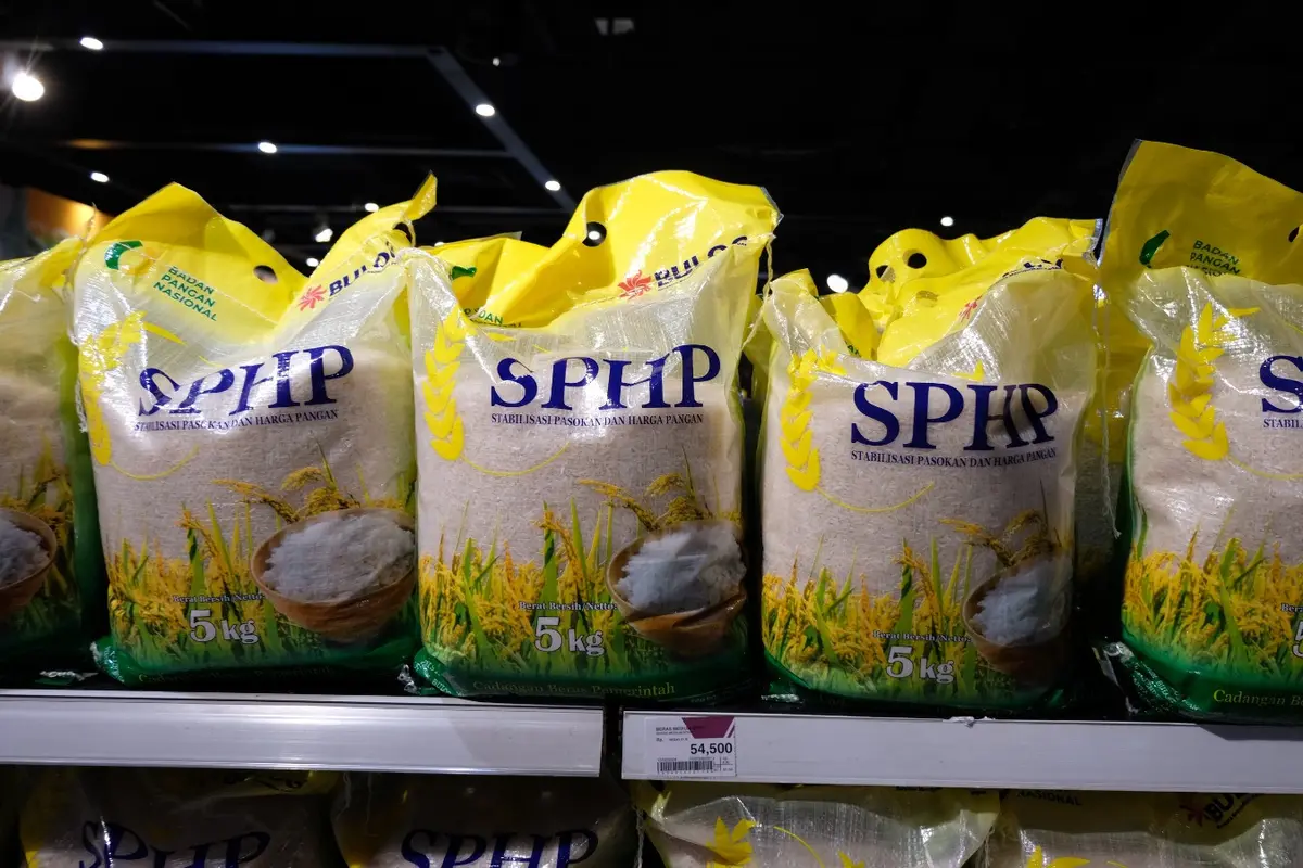 Beras stabilisasi pasokan dan harga pangan (SPHP). (Dok Bulog)