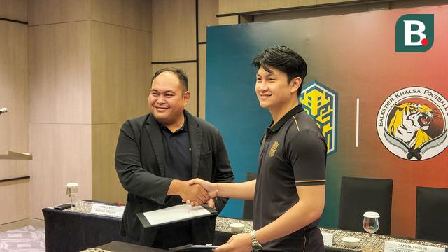 FOTO Nusantara  United dan Balestier Khalsa