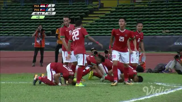 Indonesia mencetak gol kedua melaui Hargianto pada akhir babak pertama saat melawan Philippines