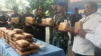 Pengungkapan kasus peredaran narkoba oleh Oknum Anggota TNI di Tangerang, Banten. (Liputan6.com/Yandhi Deslatama)