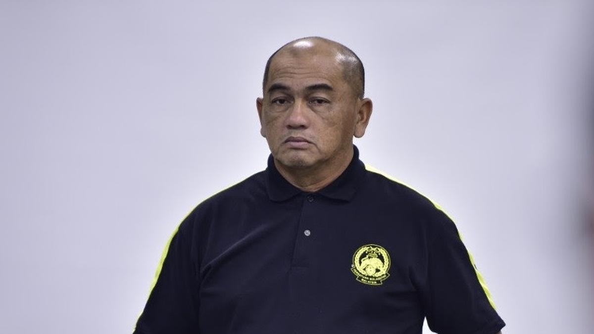 Eks Pelatih Persipura, Raja Isa, Selangkah Lagi Ukir Sejarah di Kompetisi Sepak Bola Brunei