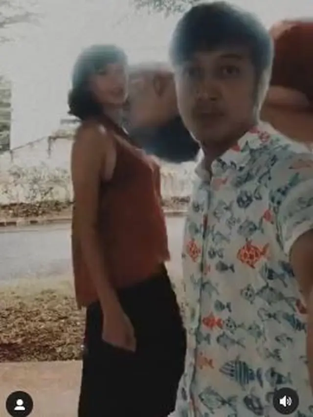 Hamil Anak Pertama, Ini 6 Potret Baby Bump Nadine Chandrawinata