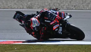 Pukul Marshal usai Crash, Marco Bezzecchi Dicoret dari MotoGP Ceko 2026, Begini Kronologinya