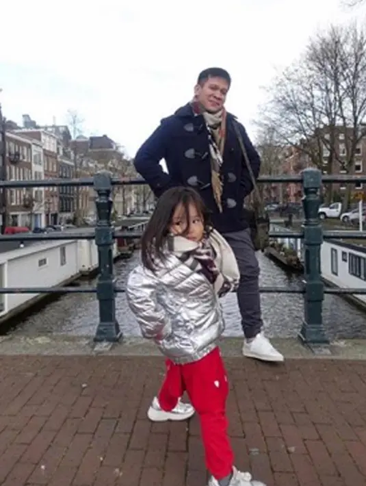 Potret Jordi Onsu dengan putri pertama Ruben Onsu, Thalia. (Liputan6.com/IG/jordionsu)