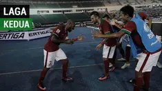 Berita video momen Timnas Indonesia pada laga kedua Piala AFF 2016 melawan Filipina yang berakhir dengan skor imbang 2-2.