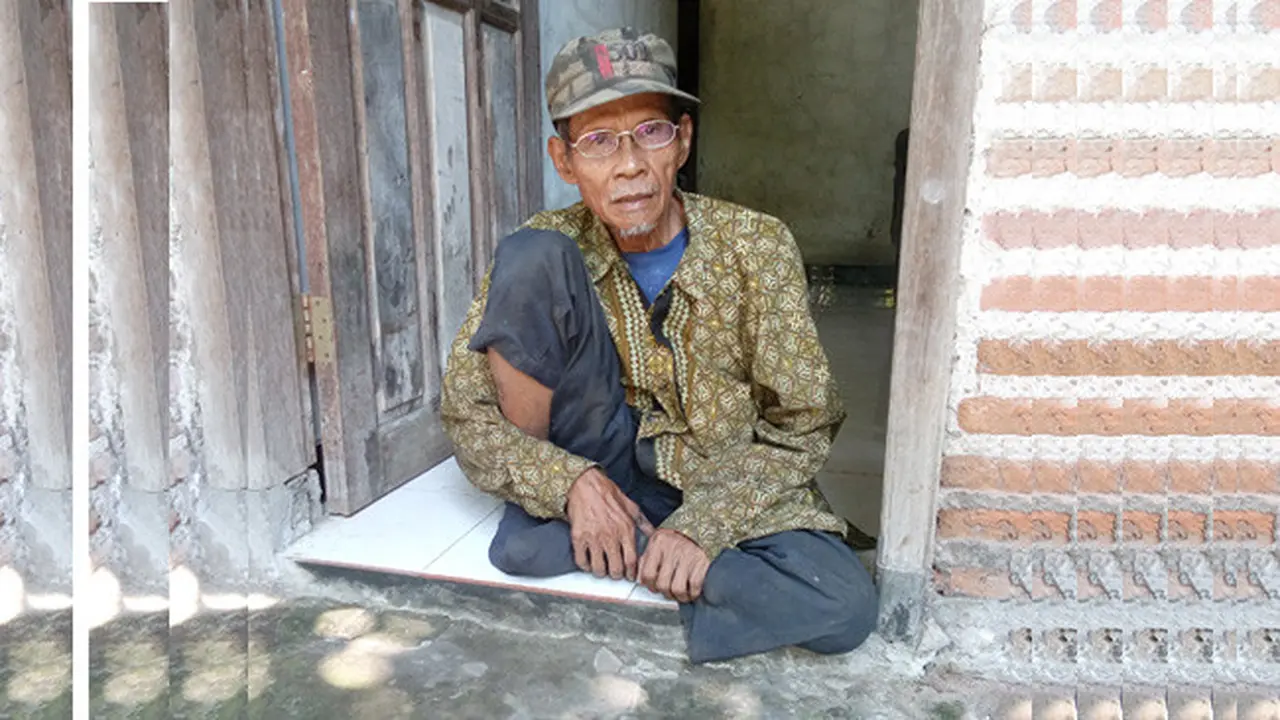 Kisah Rosyid, Disabilitas Berusia 70 Tahun yang Pantang Menyerah