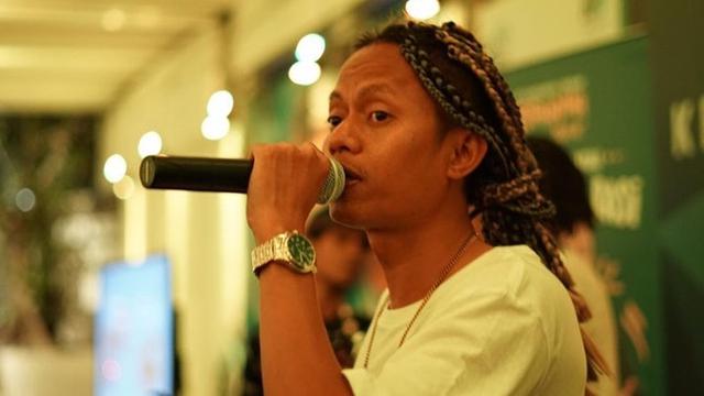 Viral Lewat Lagu Selow Ini 6 Potret Terbaru Wahyu Ramdani Yang Bikin Pangling Hot Liputan6 Com