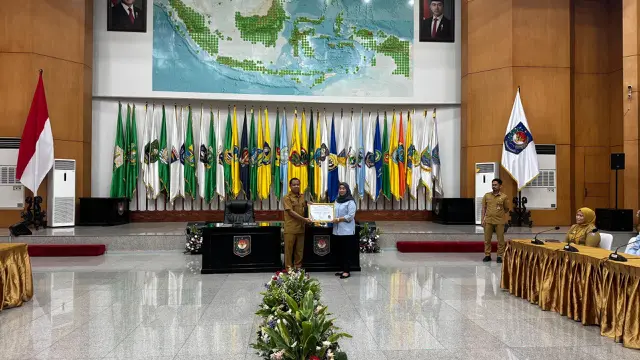 Kemendagri Terima Penghargaan dari Ombudsman RI karena Dinilai Patuh Selenggarakan Pelayanan Publik