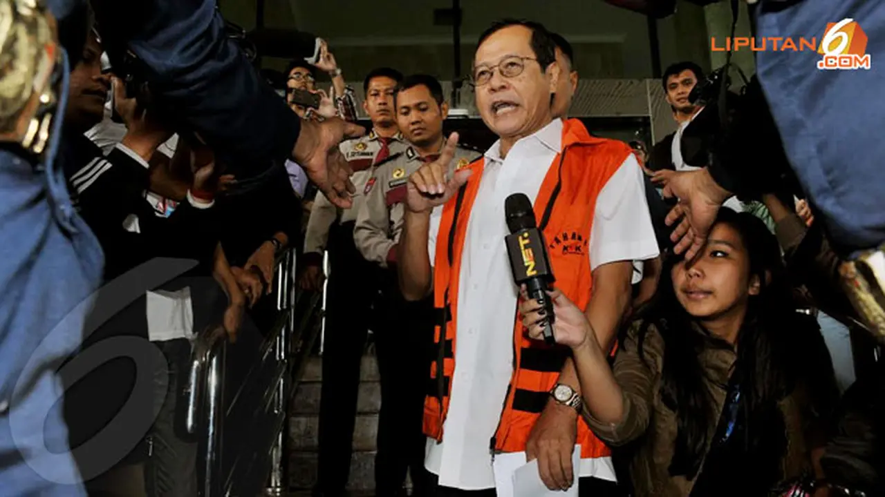 2-mantan-sekjen-kemenlu-140108c.jpg