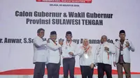 Pasangan calon Gubernur Sulawesi Tengah (Sulteng) Anwar Hafid dan calon Wakil Gubernur Reny Lamadjido resmi mendapatkan B1 KWK dari Partai Keadilan Sejahtera (PKS). (Ist).