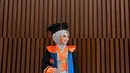 Perempuan dua oranga anak itu lulus pada awal tahun ini. Namun, ia baru saja menjalani wisuda pada akhir tahun. [Instagram/eganoviantika_98]