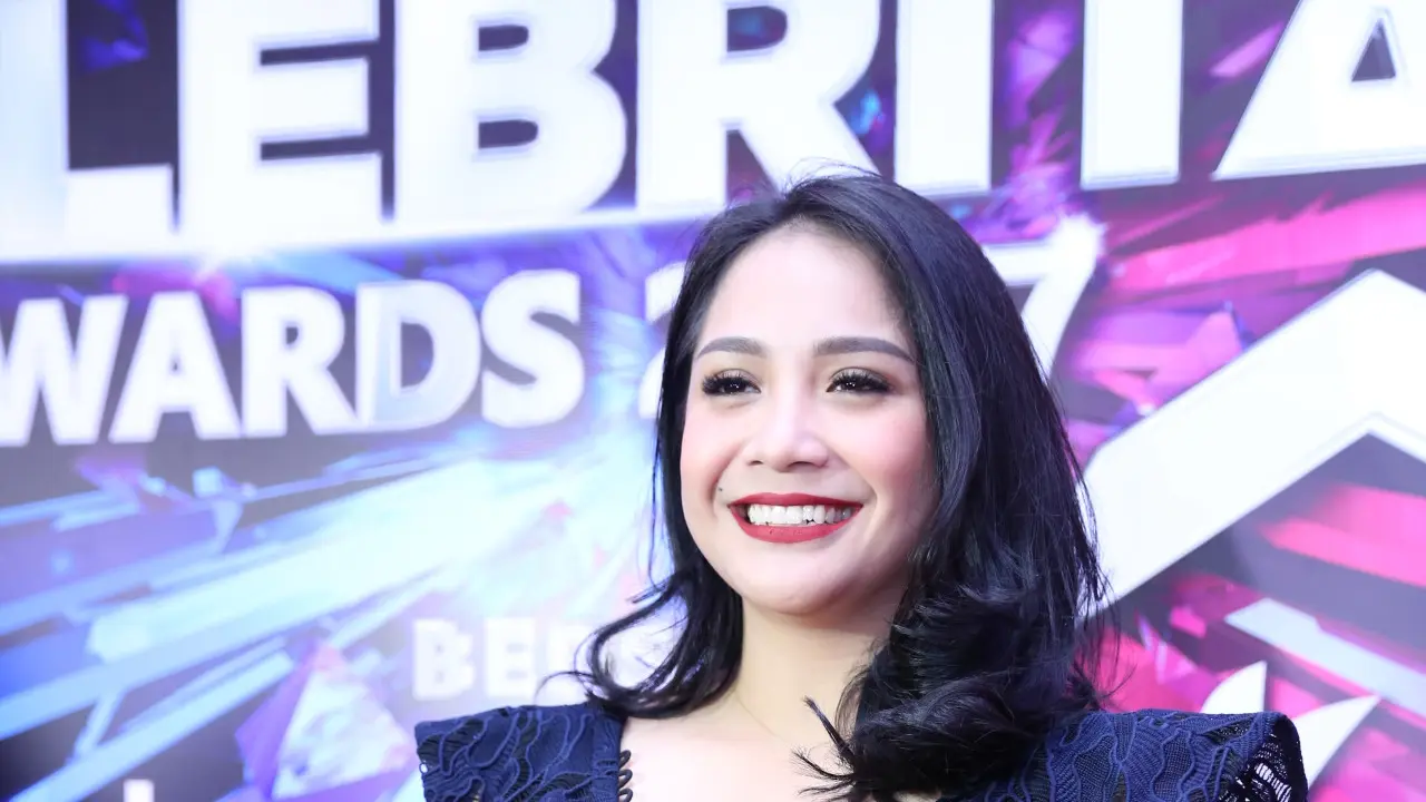 [Bintang] Nagita Slavina
