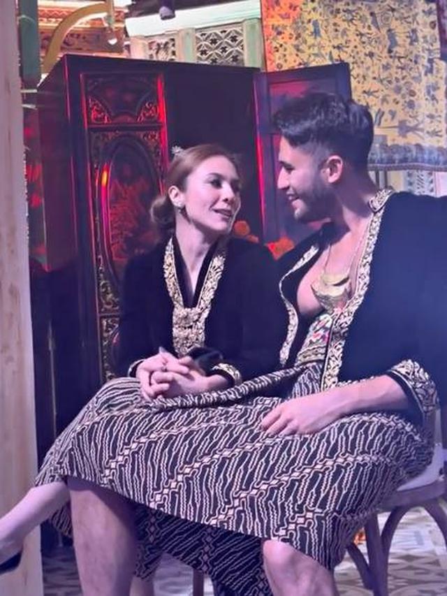 Wulan Guritno dan Sabda Ahessa (Sumber: Instagram/wulanguritno)