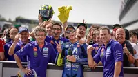 Pembalap Movistar Yamaha, Valentino Rossi, bakal start kedua pada MotoGP Ceska, Minggu (5/8/2018). (Twitter/Yamaha MotoGP)