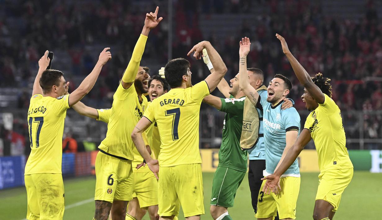 Skor 1-1 pun bertahan hingga peluit panjang berbunyi. Artinya, Villarreal berhak lolos ke semifinal dengan kemenangan agregat 2-1. Hasil positif itu pun mengantarkan Villarreal lolos ke semifinal dan akan bersua pemenang antara Benfica atau Liverpool. (Sven Hoppe/DPA via AP)
