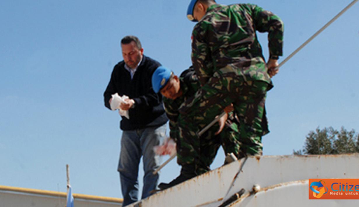 Citizen6, Lebanon: Adapun sasaran pemeriksaan meliputi Physical Stock, stock oli, LPG, fungsi pemadam api, pengukuran volume minyak pada tangki, mengecek kemurnian minyak. (Pengirim: Badarudin Bakri)