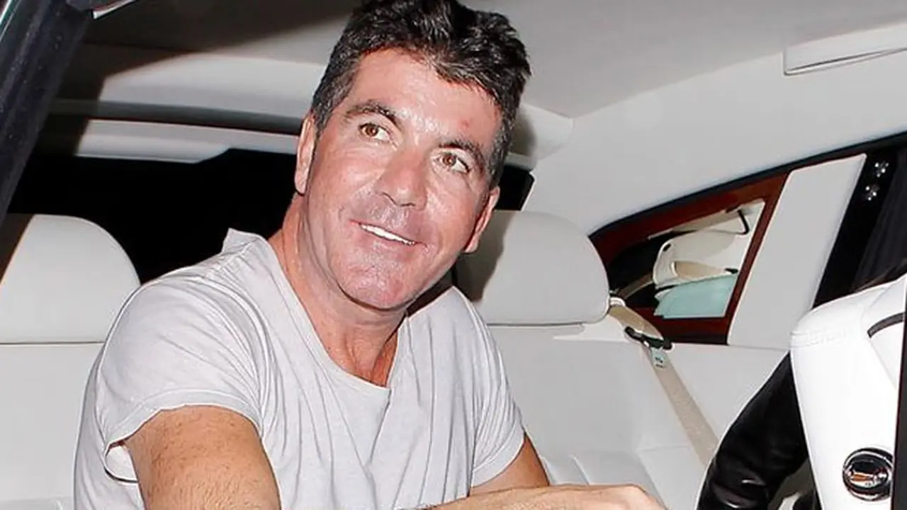 simon-cowell-131009b.jpg