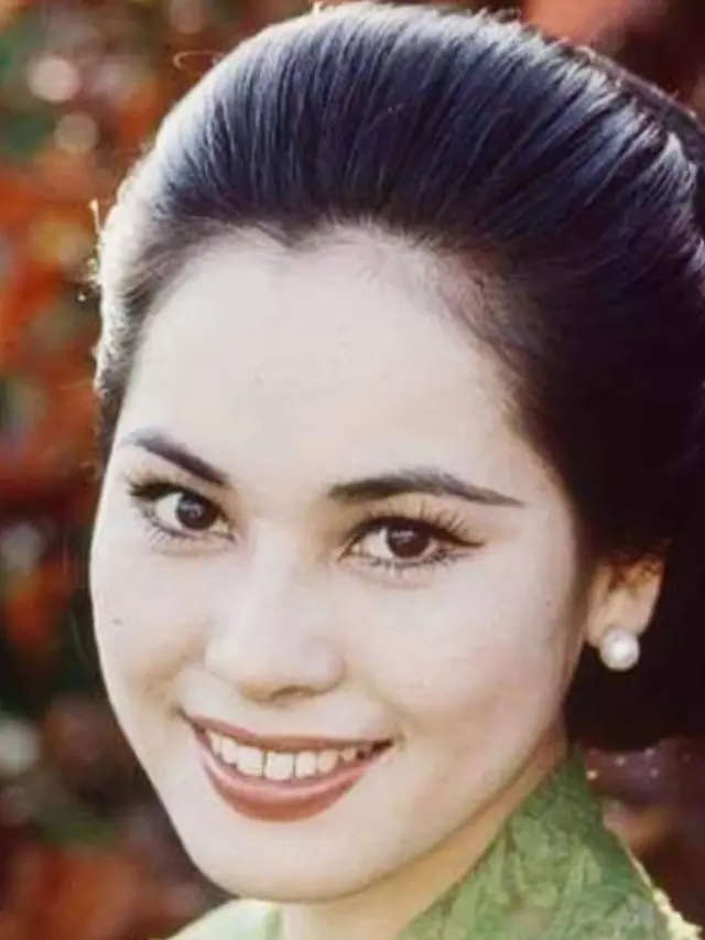 Dewi Soekarno