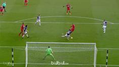 Huddersfield menuai kemenangan tandang yang cukup penting saat mereka menekuk West Brom 2-1, Sabtu (24/2). Rajiv van La Parra memb...