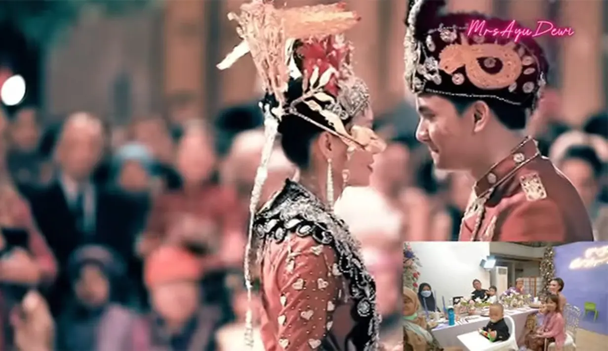 Ayu Dewi dan Regi Datau (Youtube/ MrsAyuDewi)