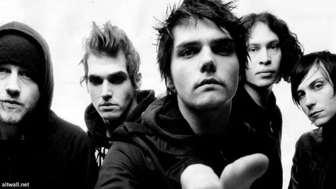 Daur Ulang Lagu Green Day, Eks Gitaris My Chemical Romance Dicela