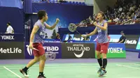 Ganda putri Indonesia Greysia Polii / Apriyani Rahayu melesat ke semifinal Prancis Terbuka Super Series 2017. (Humas PP PBSI)