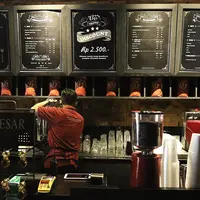 Goesar Coffee, Kalimalang, Jakarta Timur. (Bambang E. Ros/Bintang.com)