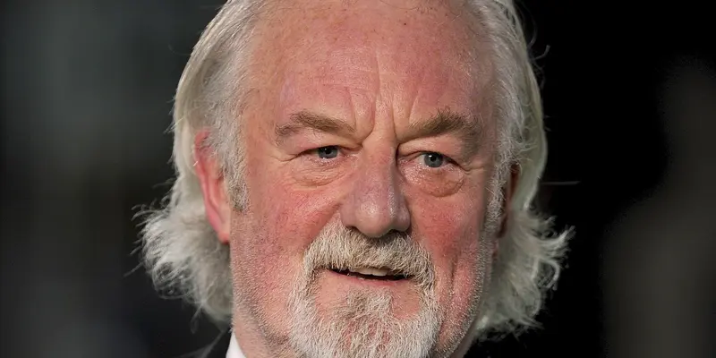 Aktor Bernard Hill Meninggal Dunia