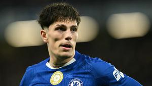 Gelandang Chelsea, Alejandro Garnacho, terlihat selama pertandingan sepak bola Premier League Inggris antara Chelsea dan Arsenal di Stamford Bridge, London, pada 30 November 2025. (JUSTIN TALLIS / AFP)