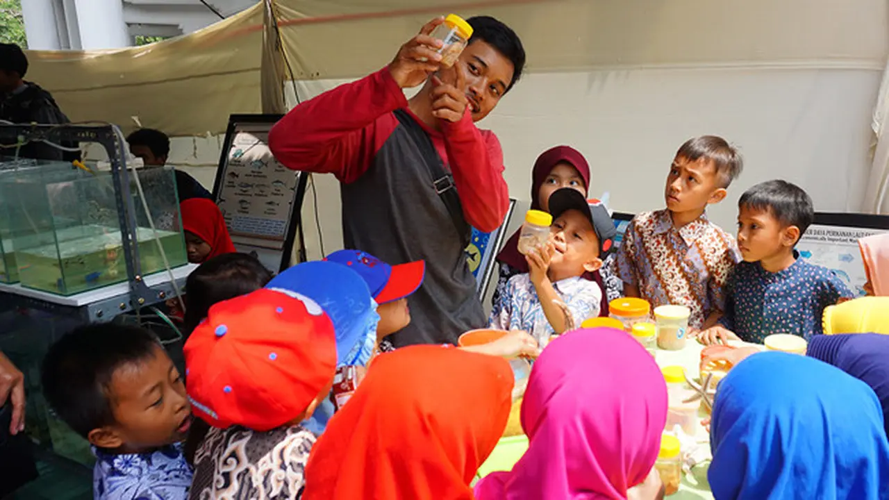 Mahasiswa UMM Fasilitasi Kaum Muda Untuk Memulai Usaha