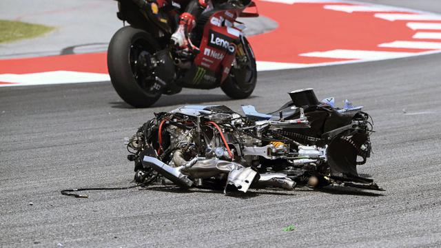 Foto: Insiden Horor Alex Marquez saat MotoGP Catalunya 2026, Berakhir dengan Patah Tulang Selangka