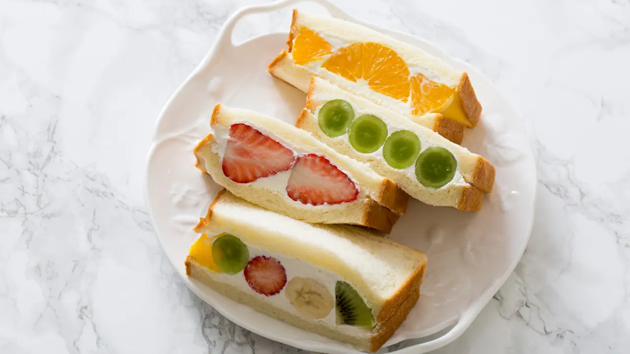 sandwich buah