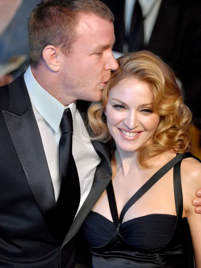 [Bintang] Madonna dan Guy Ritchie