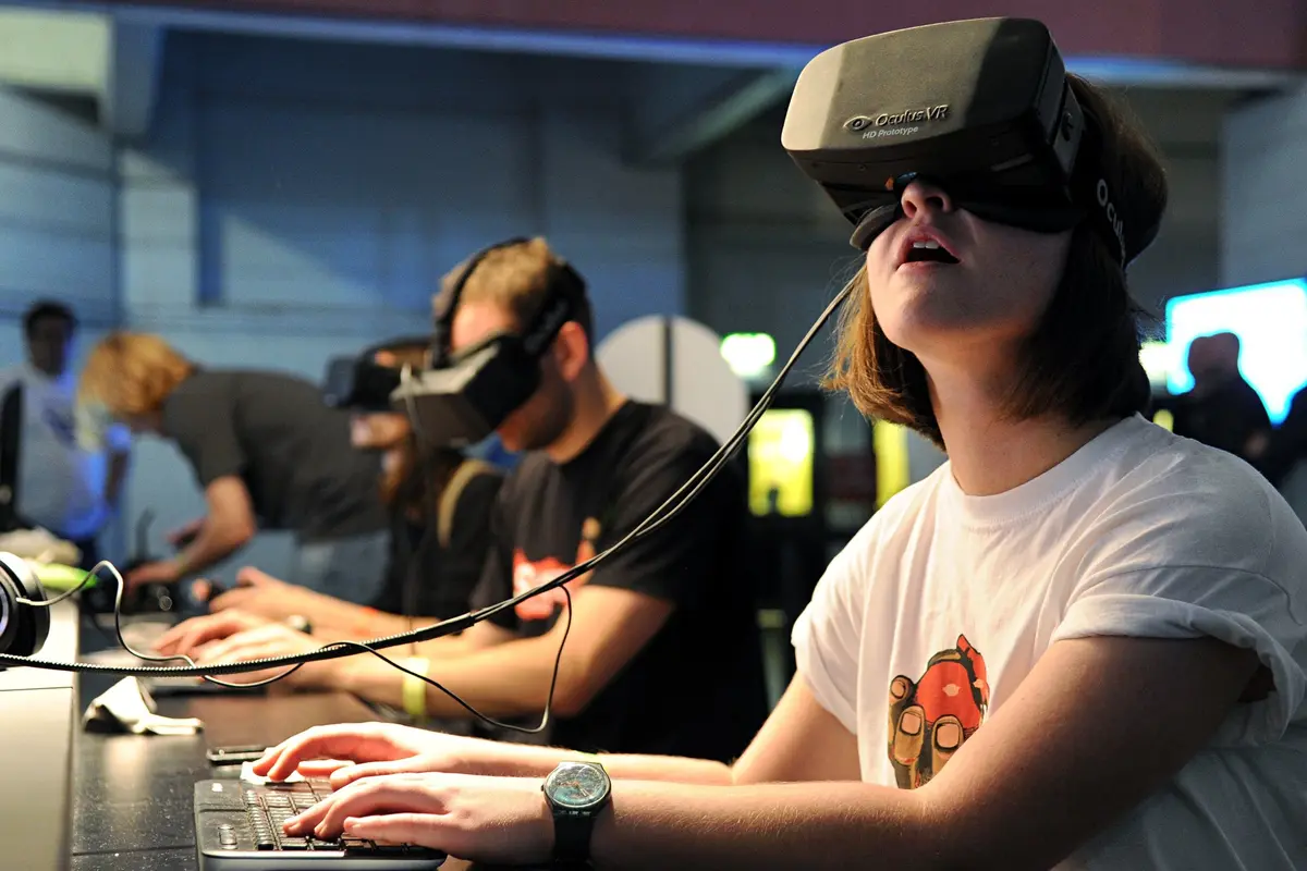 Oculus Rift, Perangkat Canggih untuk Para Gamers Sejati