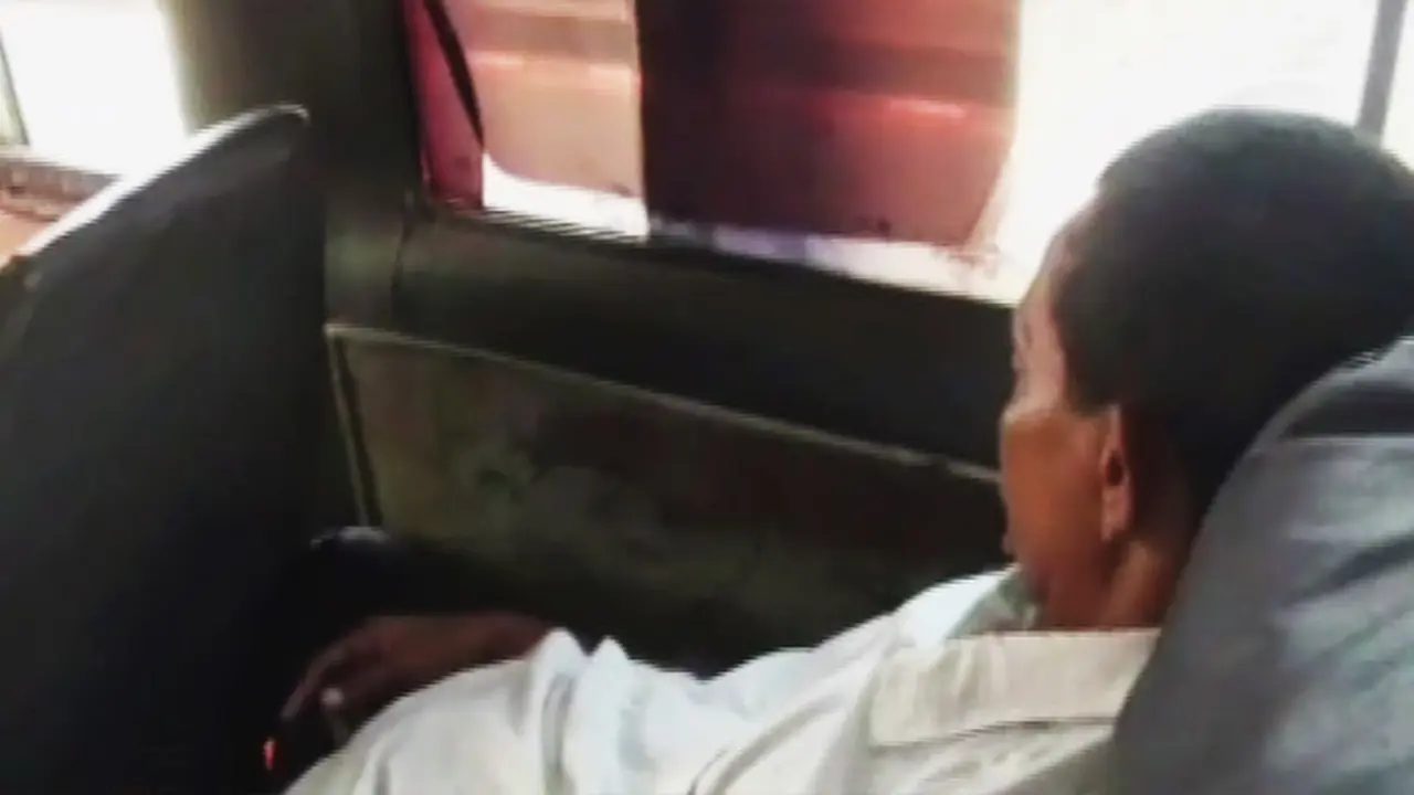 Pria Tewas di Bus - Liputan6 Pagi