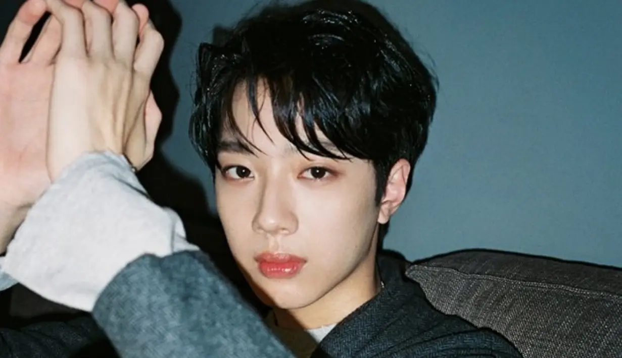 "Ia adalah personel termuda di EXO dan aku maknae di Wanna One. Jadi ia memberiku banyak nasihat. Ia memberitahuku tips agar bisa mendapat cinta member lain dan cara agar mereka paham dengan pemikiran kita," ujarnya. (Foto: Soompi.com)