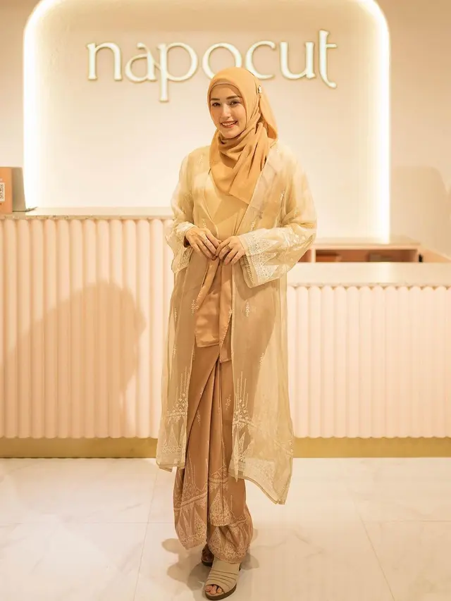 Adelia Pasha (Instagram/adeliapasha)