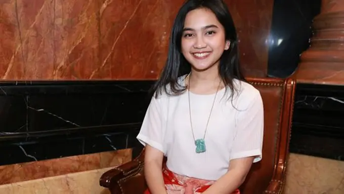 Rachel Amanda divonis terkena kanker tiroid/copyright: KapanLagi.com