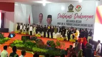 Terima Dukungan Keluarga Ratu Atut, Jokowi Kenakan Baju Pendekar Banten