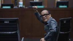 Mantan Wamenaker Immanuel Ebenezer Divonis 4,5 Tahun, Denda Rp 200 Juta